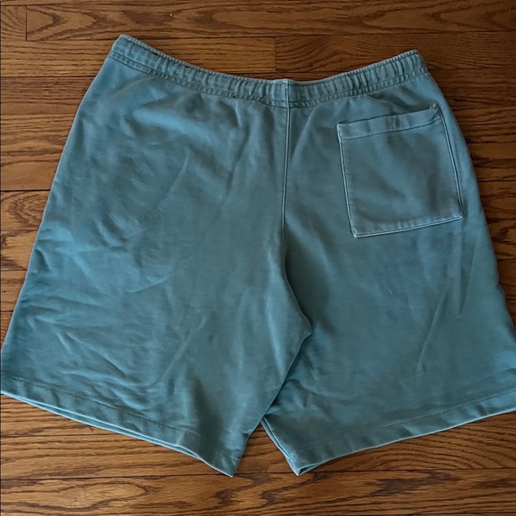 Nike Men's Teal Athletic Shorts - Picture 4 of 4